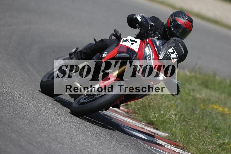 Archiv-2023/45 19.07.2023 Cornu Master School ADR/rouge-rot/27